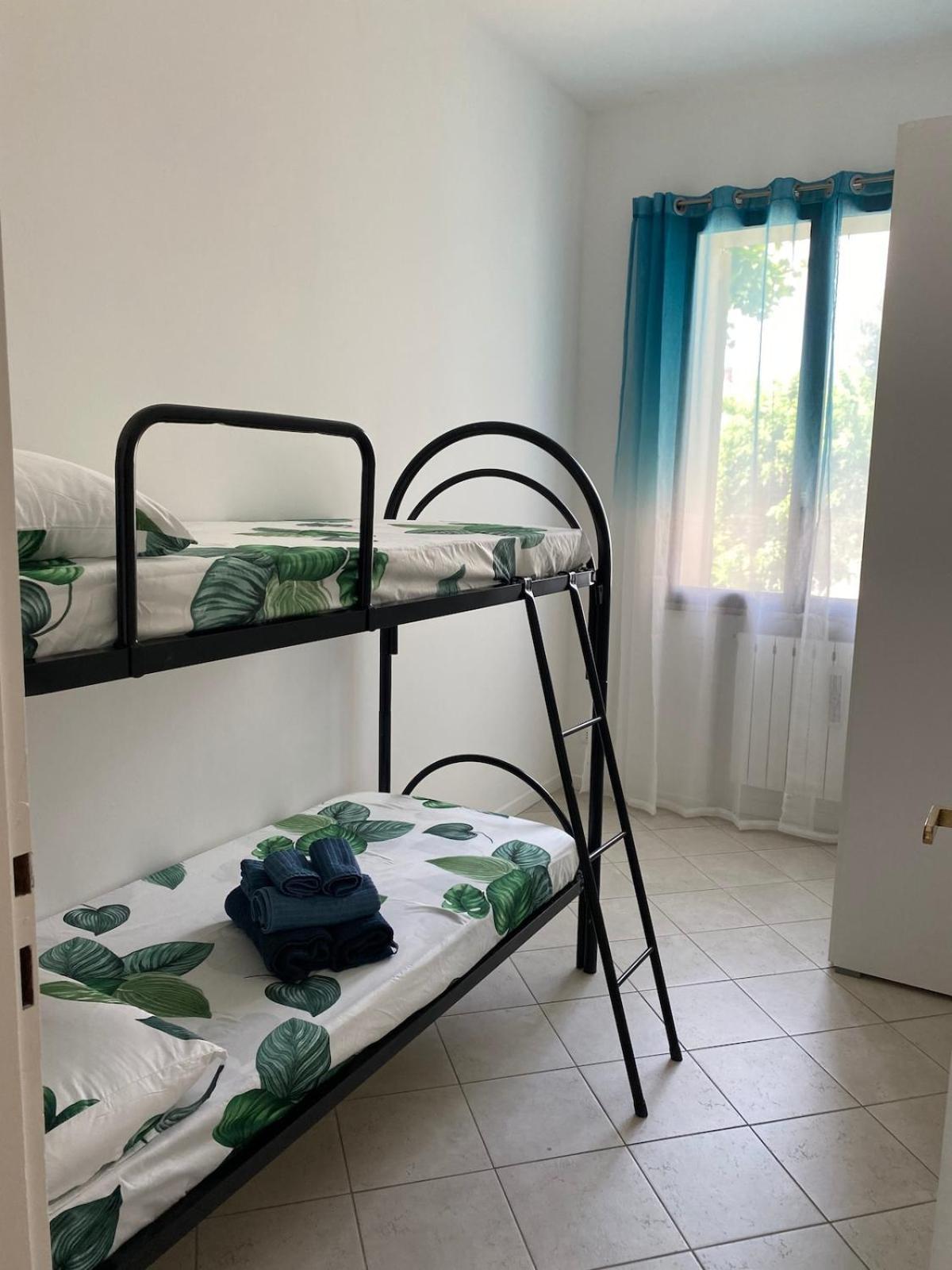 Ampio Appartamento In Posizione Strategica Rimini Exteriör bild