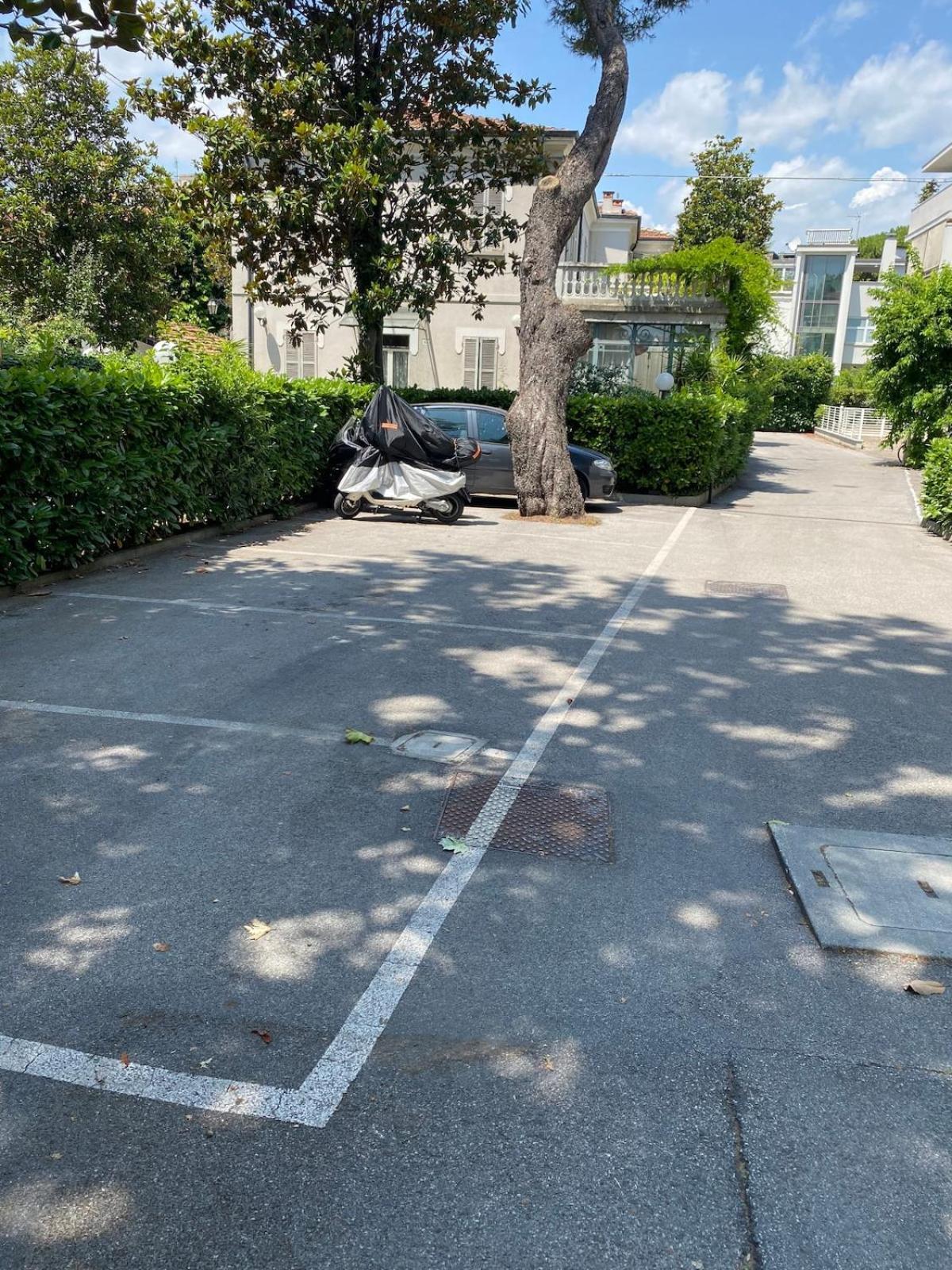 Ampio Appartamento In Posizione Strategica Rimini Exteriör bild